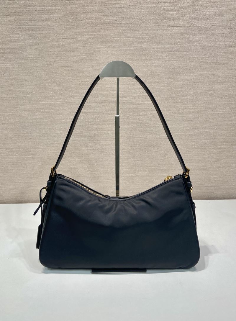 Pra*a hobo bags